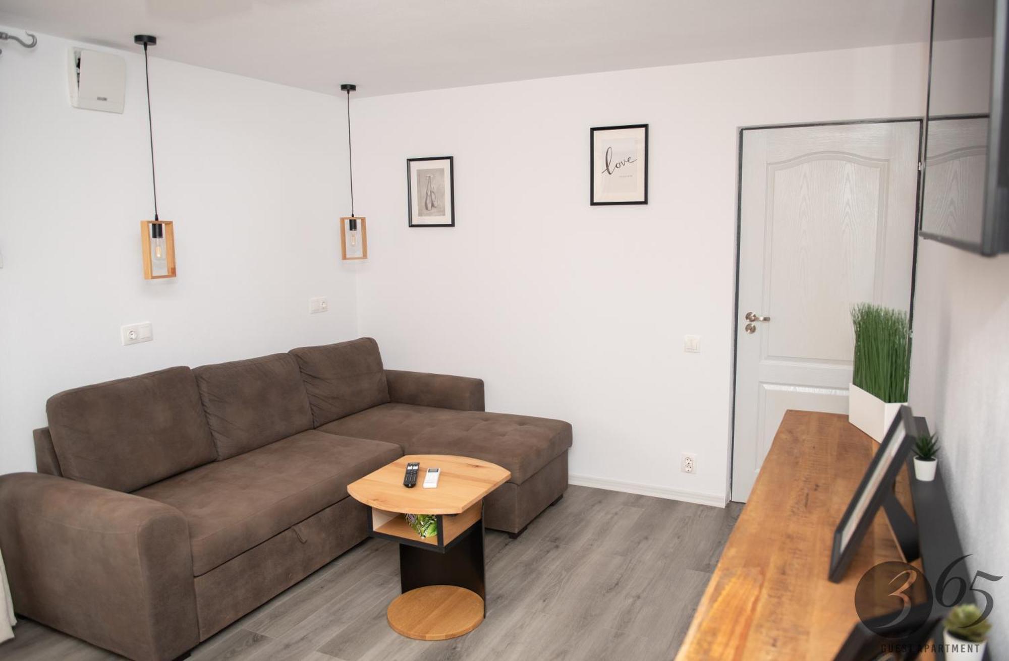365 Guest Apartment Hunedoara Luaran gambar